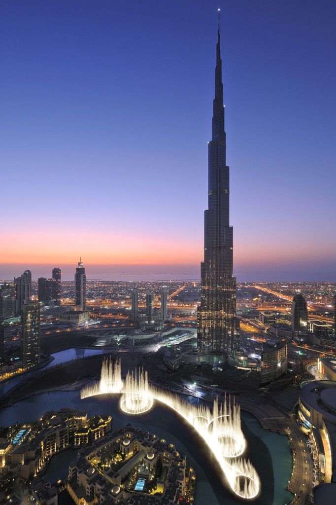 Burj Khalifa_Jan 2010smllest