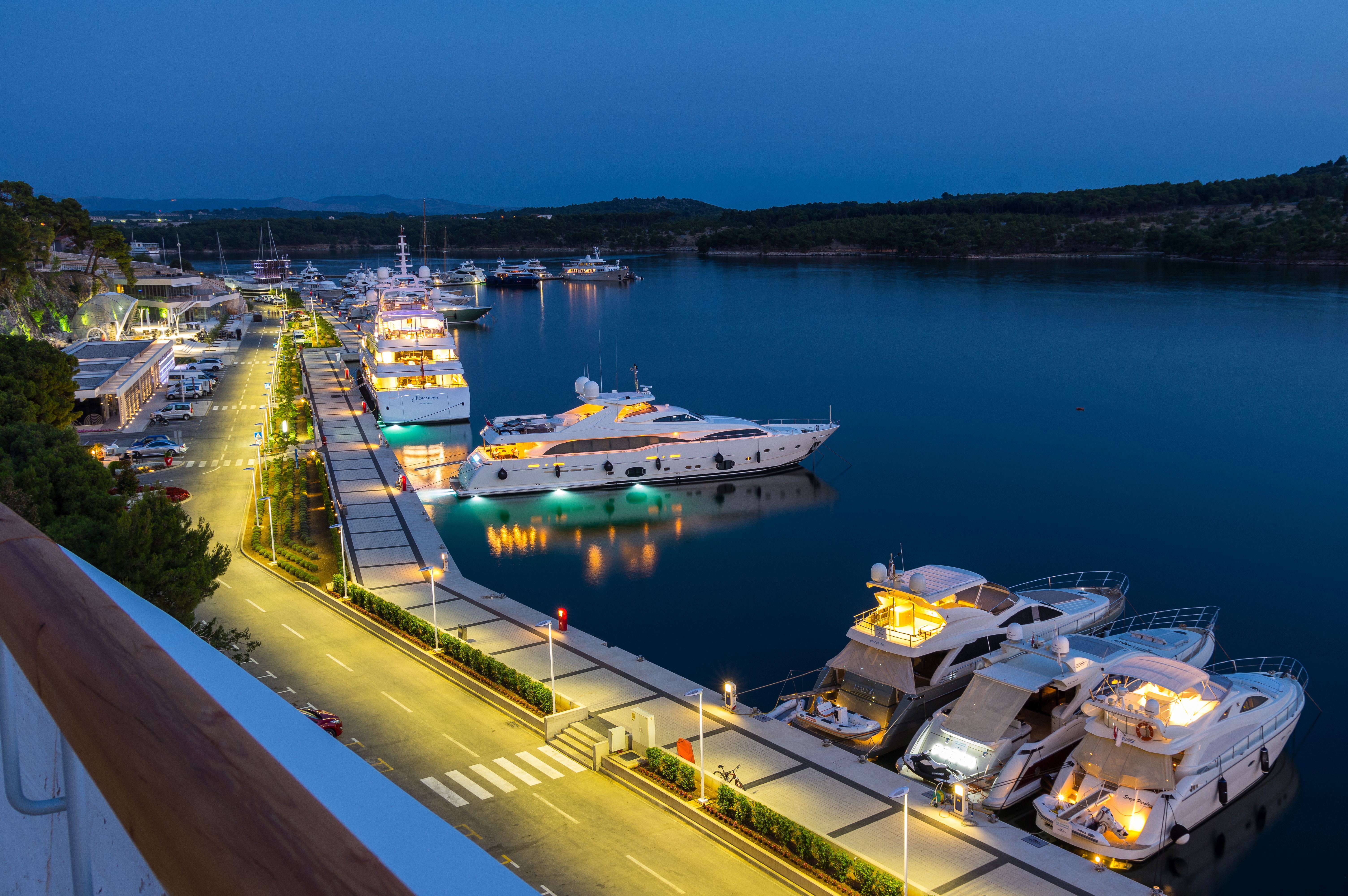 D-resort 4