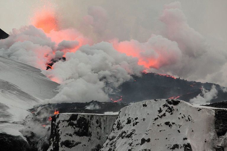 How to handle the next volcanic eruption?