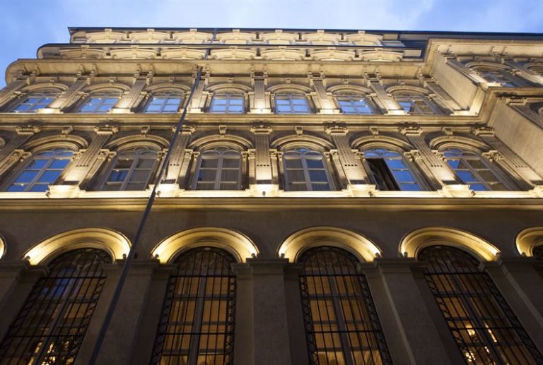 BOUTIQUE ISTANBUL – Vault Karaköy