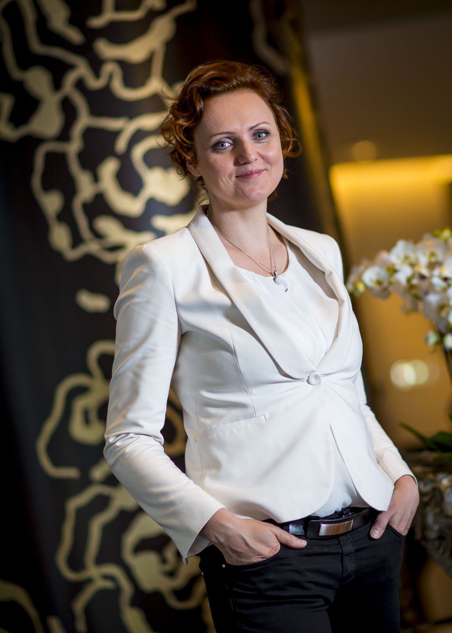 nina-erneker