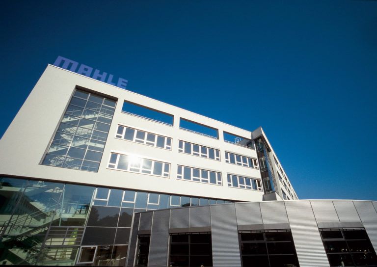 VOK DAMS organize MAHLE Supplier Convention