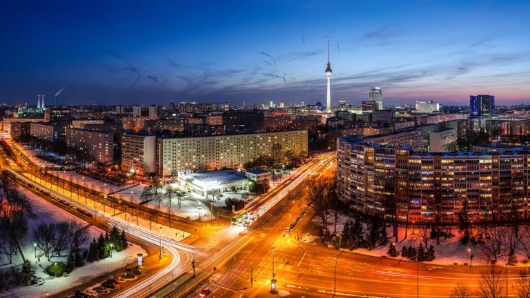 Holographic world première: Berlin at IMEX Frankfurt