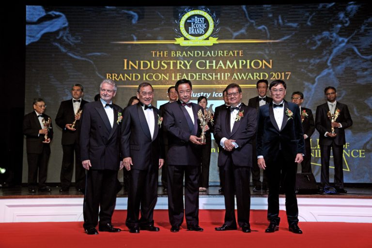 Sarawak Convention Bureau wins BrandLaureate Industry Champion Icon 2017