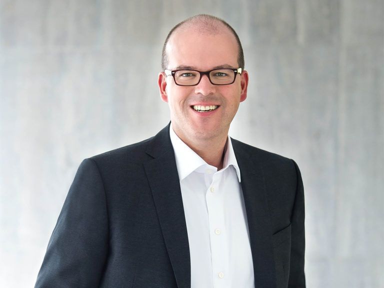 Christian Obladen joins VOK DAMS worldwide as new CFO
