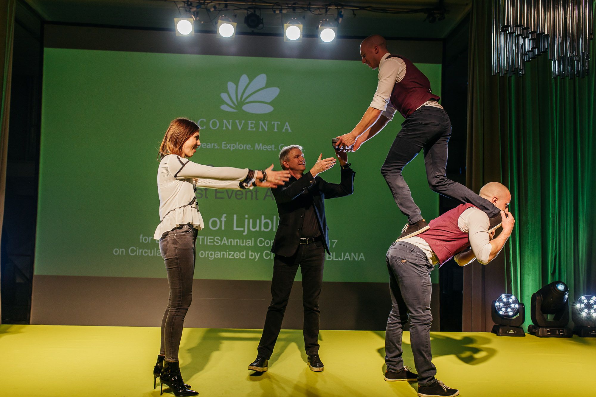 conventa_fandb_acrobatics_belgium_got_talent_show