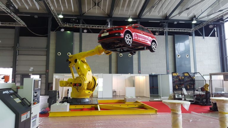 The world’s most powerful robot lifting GR even higher up