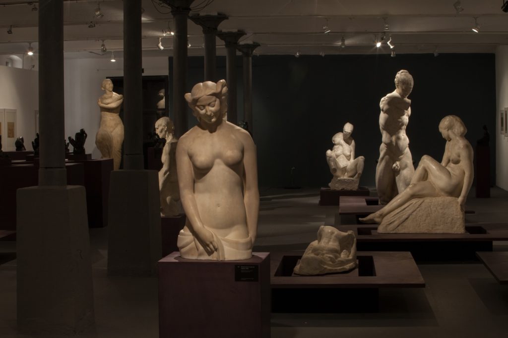 cd_cankarjev_dom_cultural_congress_centre_ivan_mestrovic_exhibition
