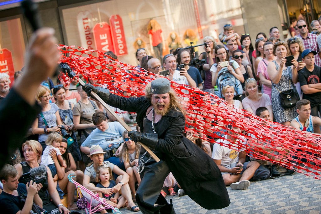 ana_desetnica_street_art_festival_ljubljana
