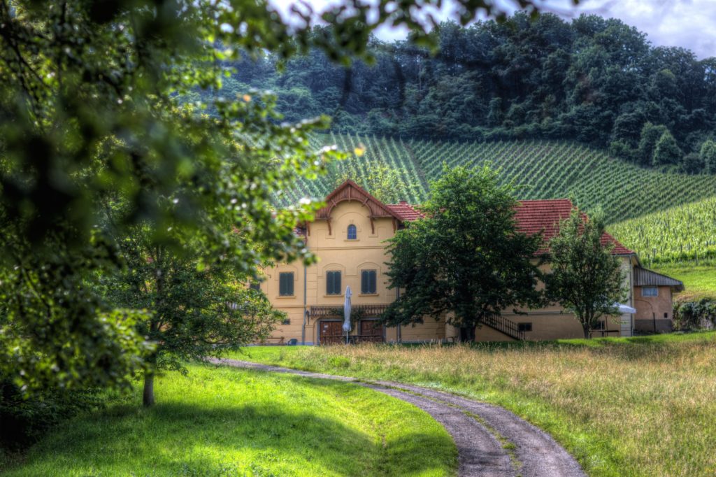 maribor_chateau_ramsak_glamping_resort