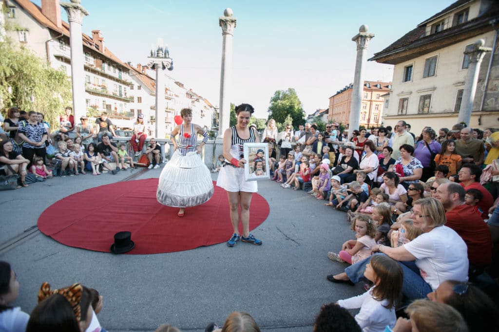 ana_desetnica_street_art_festival_ljubljana