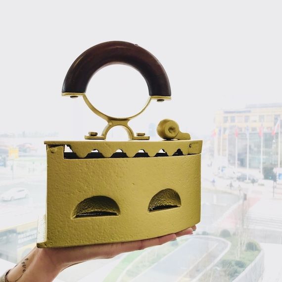 Diggit - Golden Iron gr_diggit_golden_iron_award