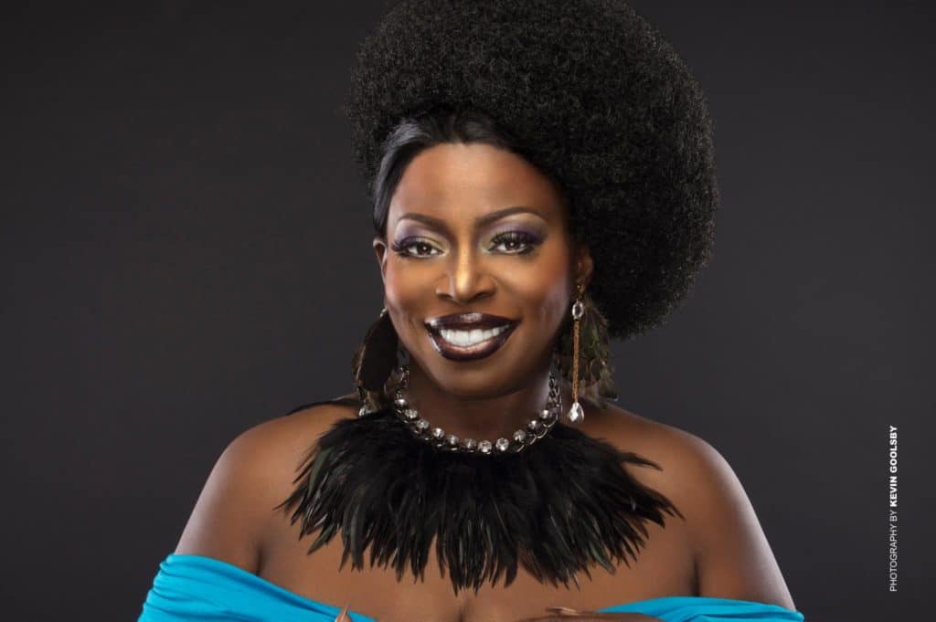 Angie Stone angie_stone_gr