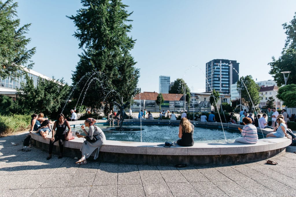 gr_fountain_urska_water_man
