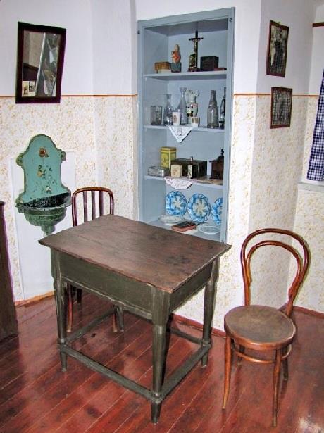 maribor_cathedral_guardroom