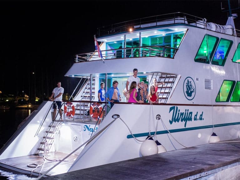 Special Venues: Deck 1 Event Ship ‘Nada’