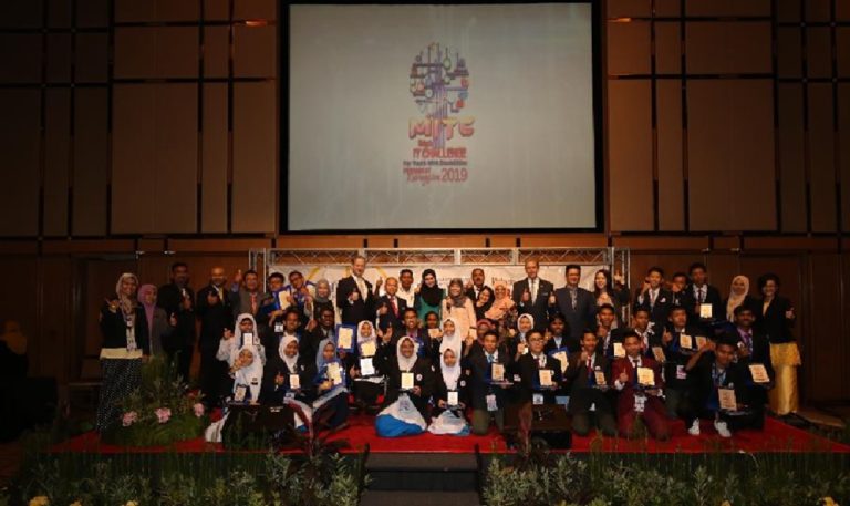 KLCCBEA Gathers to Help and Support Malaysian Youth