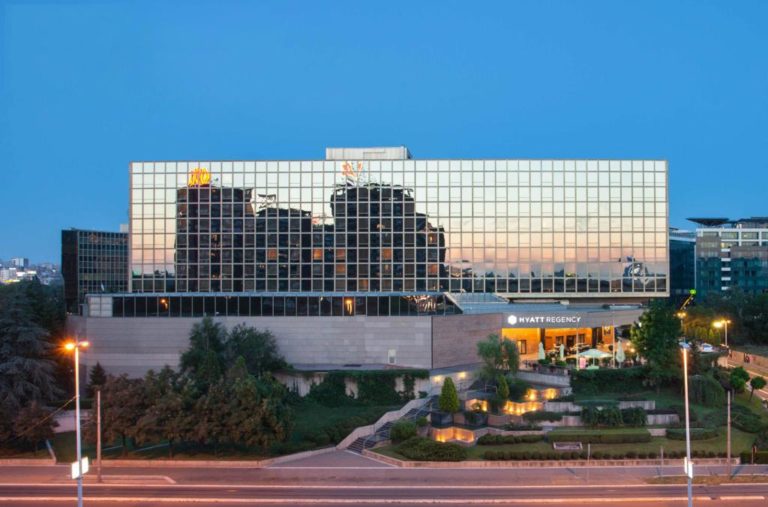 HIDDEN GUEST: Hyatt Regency Belgrade