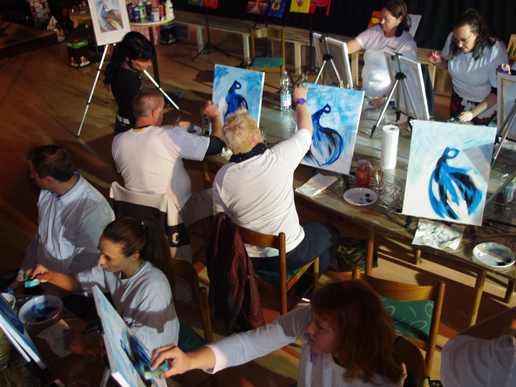 design-with-wine-painting-party