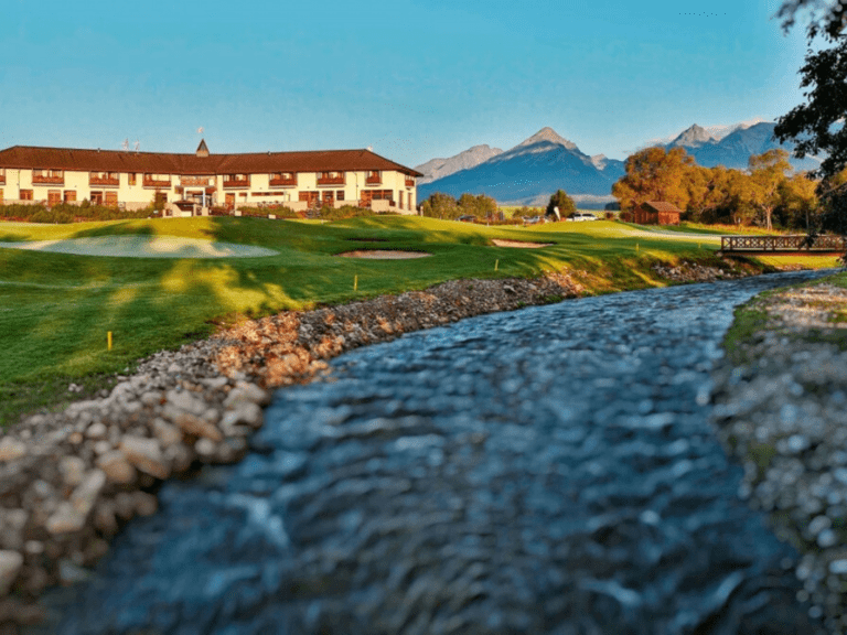 Special Venues: Black Stork Golf