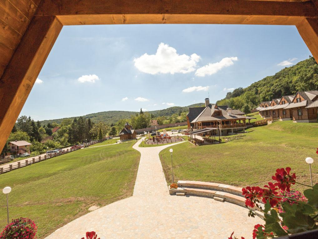 ethno_village