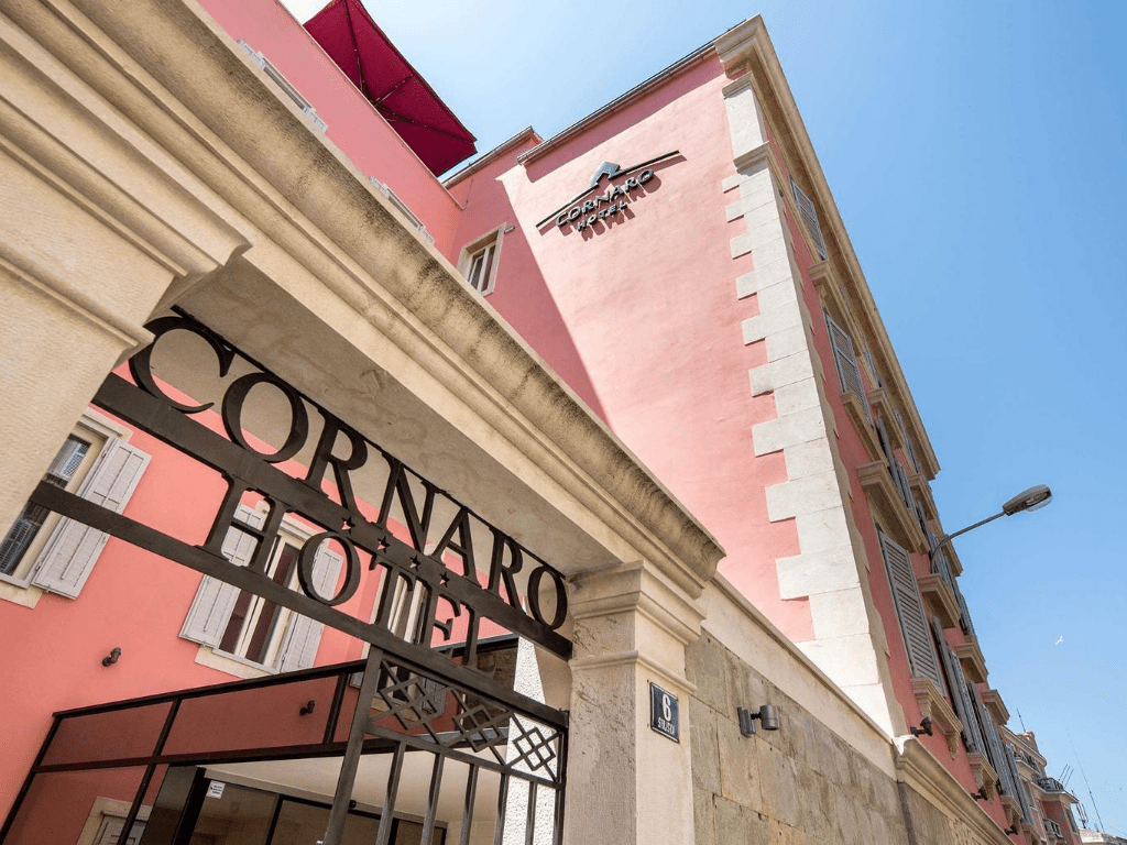 cornaro_hotel