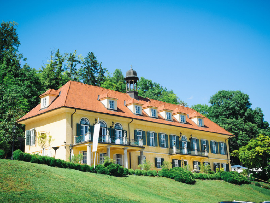 aiola_schloss aiola_schloss
