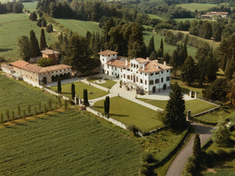 Special Venues: Villa Deciani