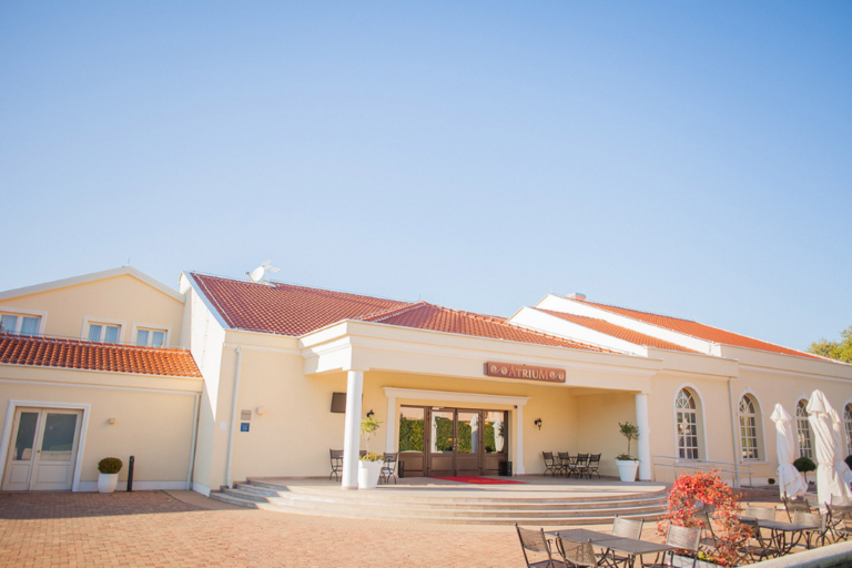 Special Venues: Atrium Gulin
