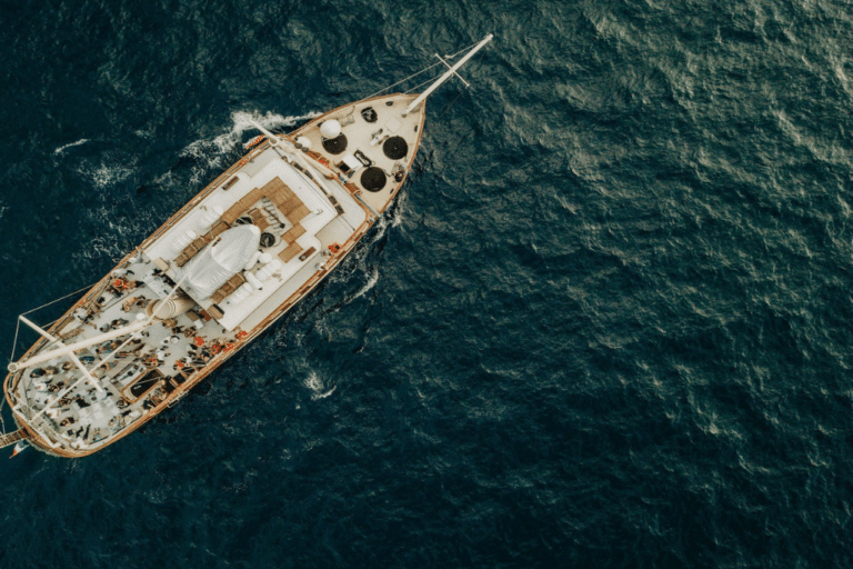 Special Venues: Event Boat Polaris