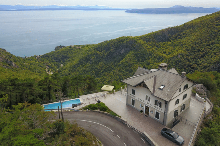 Special Venues: Hotel Draga di Lovrana