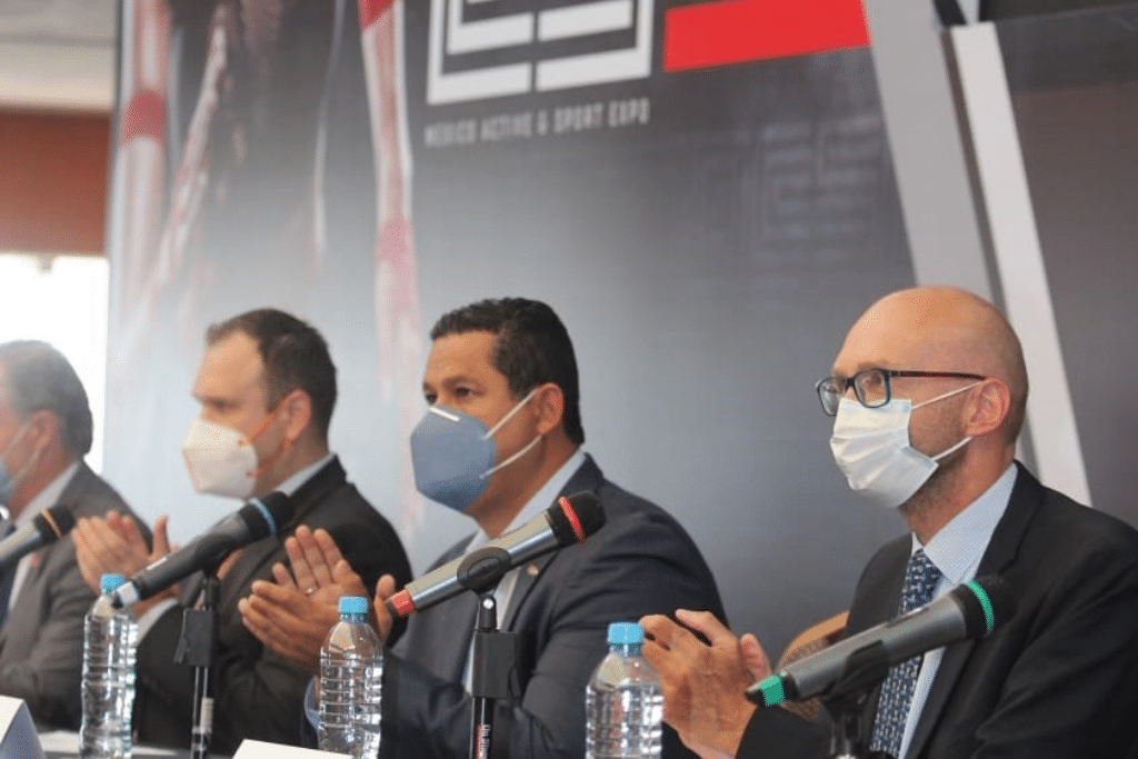 italian_exhibition_group
