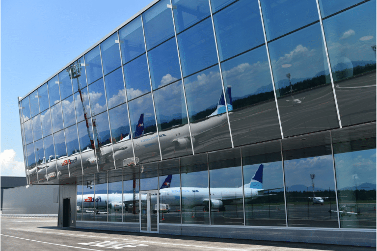 Ljubljana Airport unveils new passenger terminal