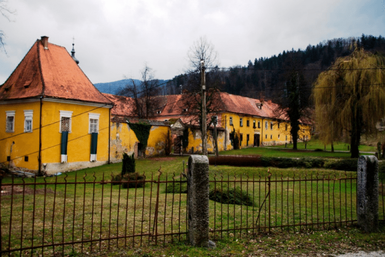 Special Venues: Fala Castle