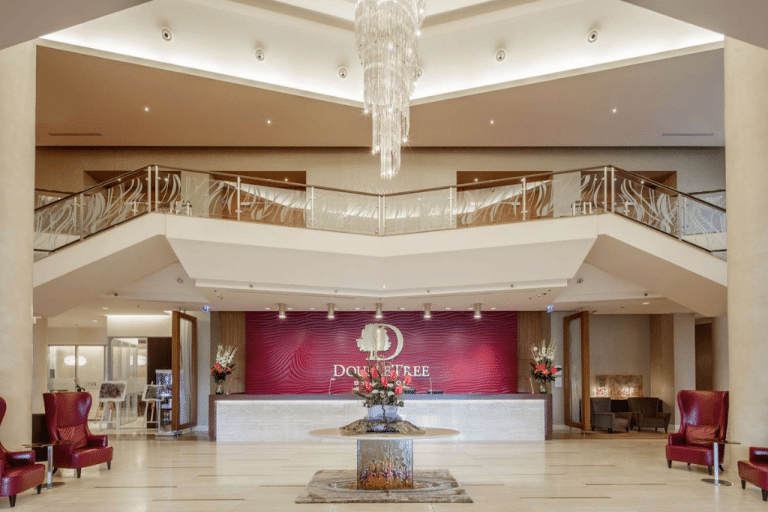 HIDDEN GUEST: Doubletree by Hilton Bratislava