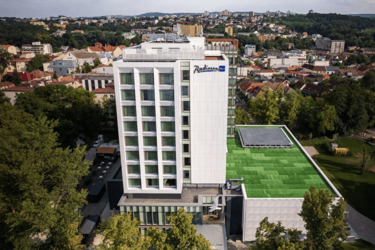 Radisson Blu Hotel Cluj opens as first five-star hotel in Transylvania