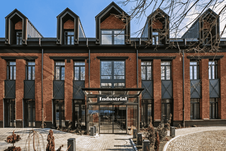 HIDDEN GUEST: Hotel Industrial Kragujevac