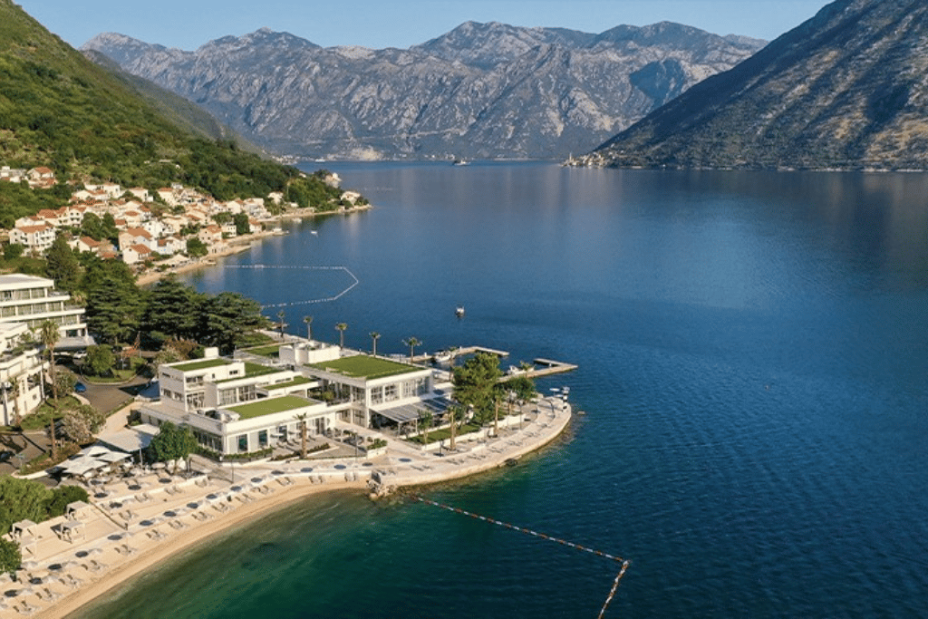 blue_kotor_bay
