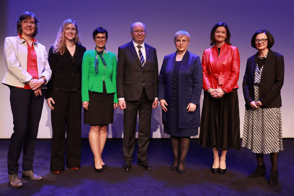 cankarjev_dom_roundtable cankarjev_dom_roundtable